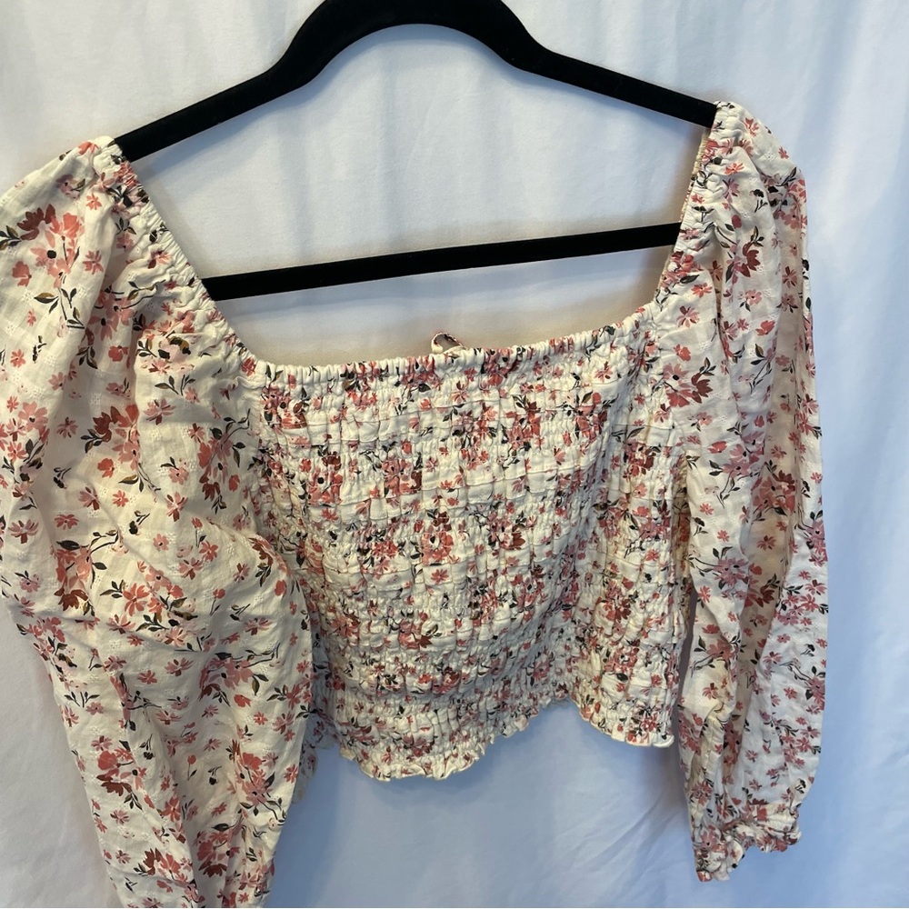 American Eagle Size XL Cropped Pink Beige Floral Long Sleeve Puffy Sleeve Blouse - Picture 11 of 13